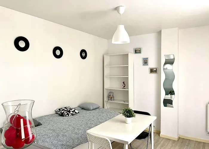 Moderne 17m² * 르페뢰쉬르마른