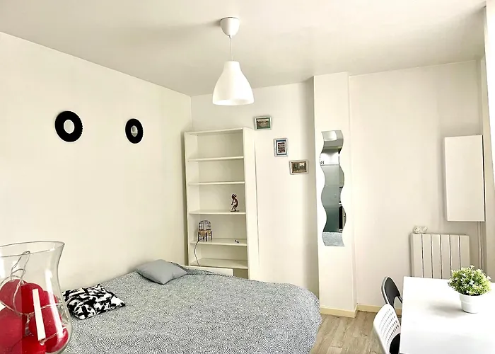 Moderne 17m² * 르페뢰쉬르마른